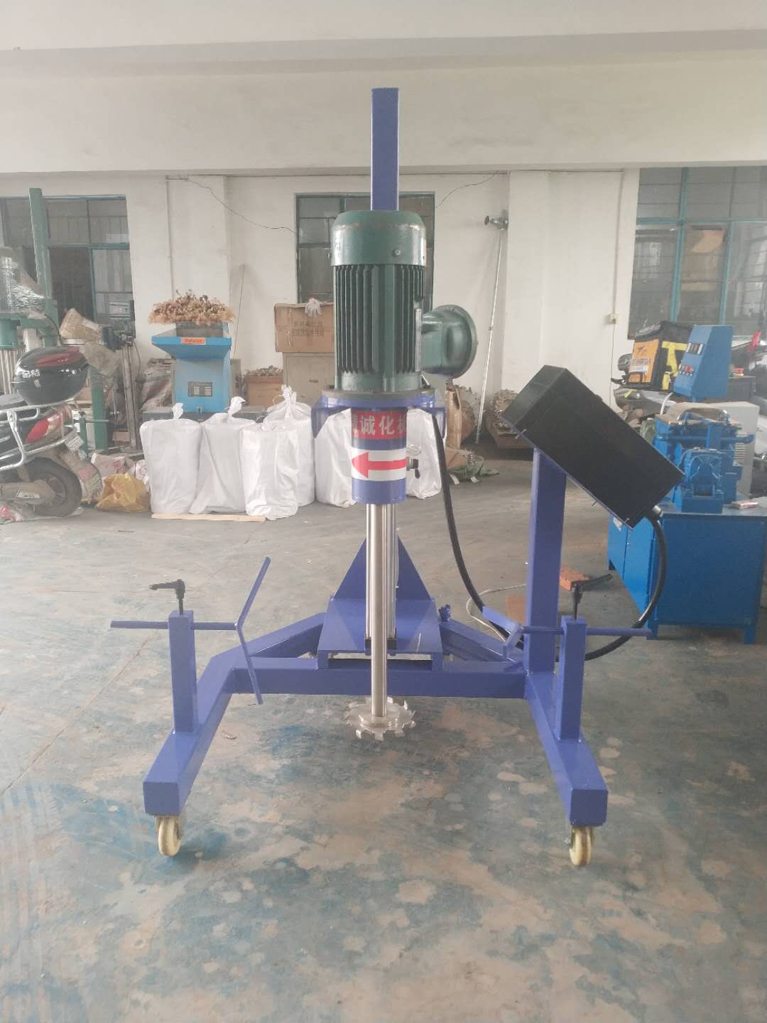 1604464315371454.jpg 防爆型氣動(dòng)分散機(jī)1.jpg